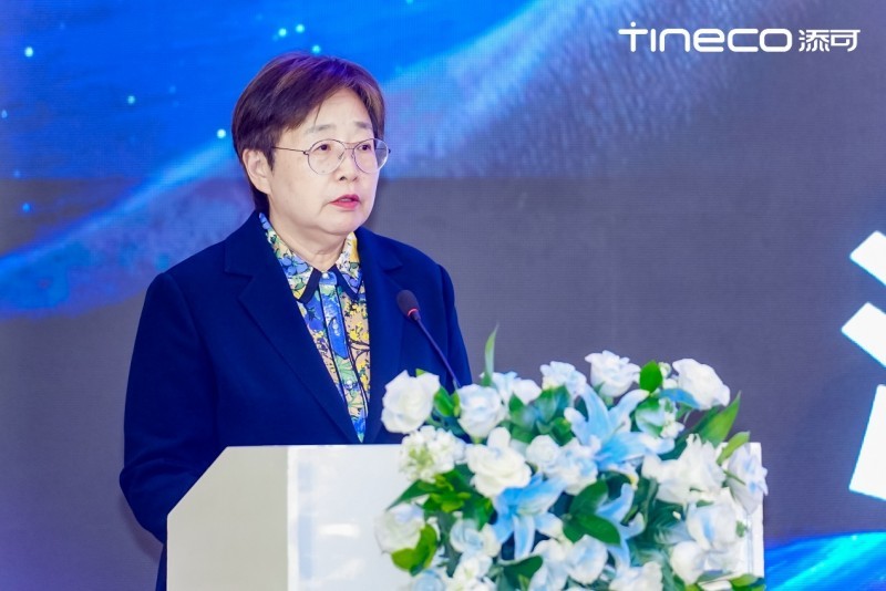 添可洗地机,定义每一代——从定义产品,到定义服务