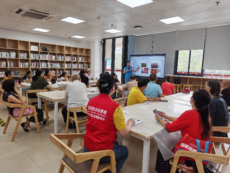 手作祈福 情满中秋 ——固兴社区举行长者庆中秋活动