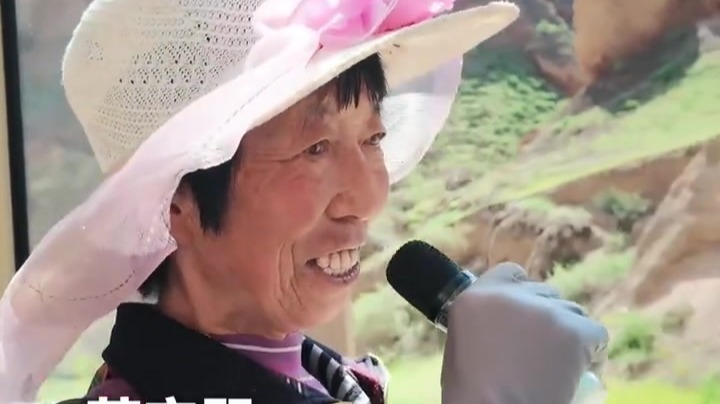 没出过甘肃却把家乡推向全国　黄河石林大姐唱花儿走红