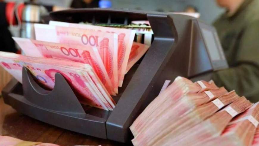 八旬老人6亿遗产全给再婚配偶，前妻女儿起诉继承5734万，律师：可能超过诉讼时效