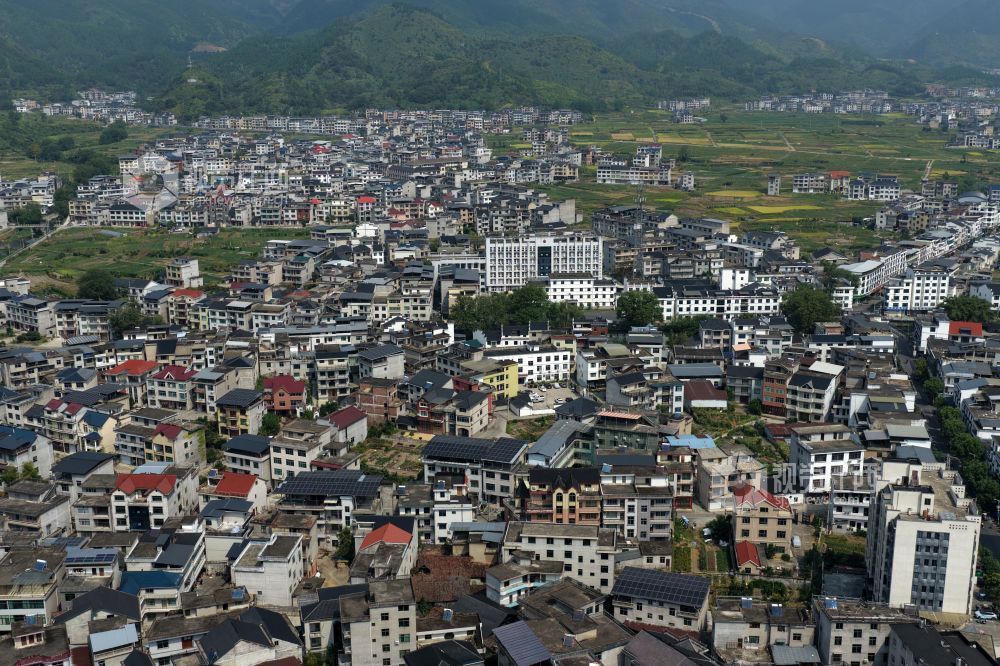 这是2026年9月21日在江西省玉山县樟村镇航拍的一组画面。