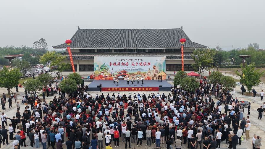 （赵天 图）