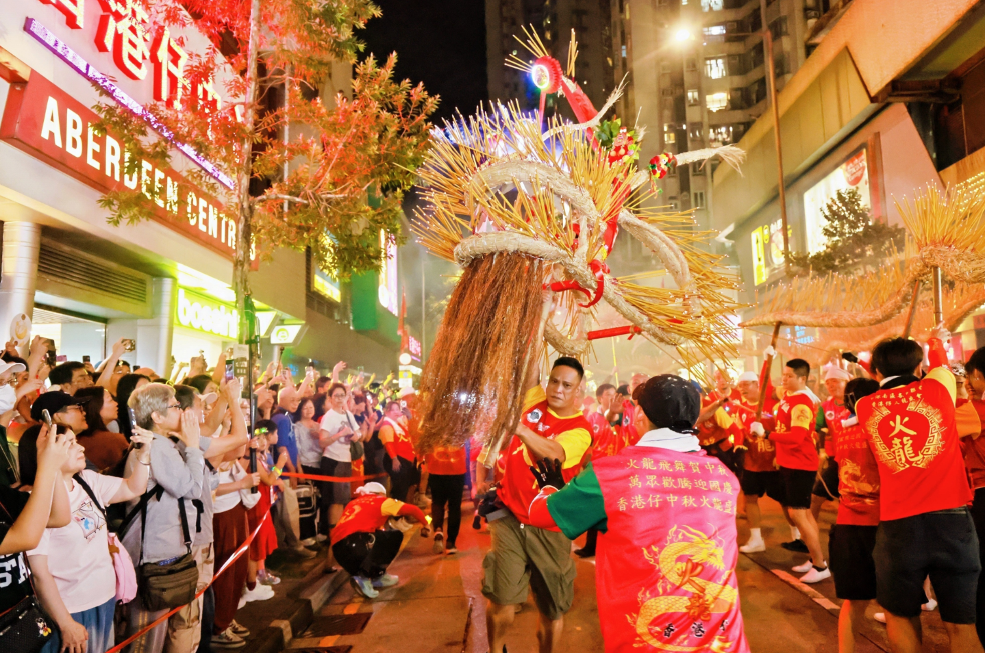深港非遗共辉映,双城文脉谱新篇——2026第九届深港社区文化交流活动圆满落幕