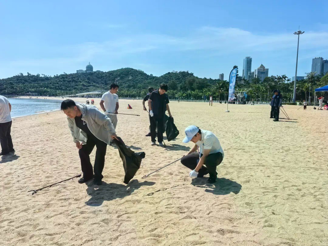 探索“海洋普法+公益实践”新模式 第十届全国净滩公益活动在珠海举行