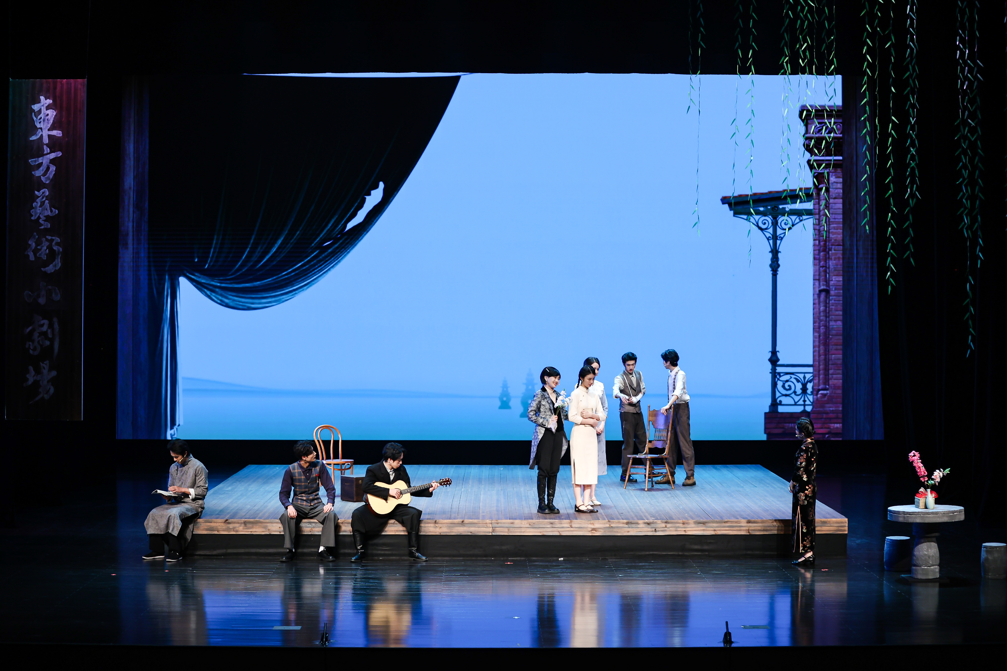 三地学子同台,青春致敬经典 湾区青春版《戏剧春秋》在深上演