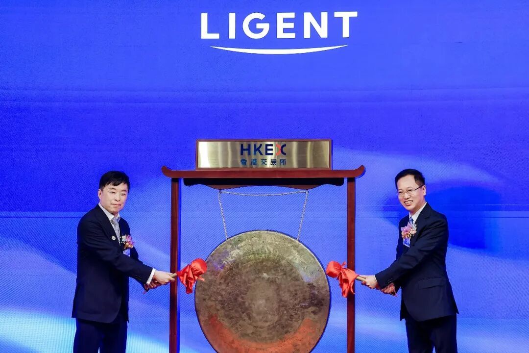 纳真科技港股上市:⻘岛半导体差异化布局指向AI光芯出海