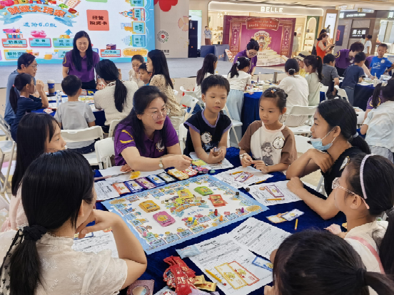 东坡小掌柜&middot;少年财商亲子挑战赛在惠州佳兆业广场举行
