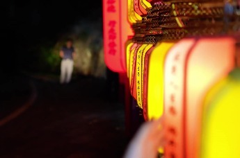 当外国小姐姐第一次看寻梦龙虎山