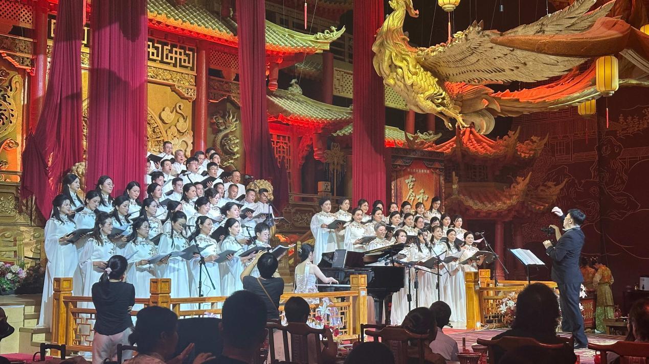古今颂华夏，和声庆盛世！佛山企业家合唱团专场展演圆满举行