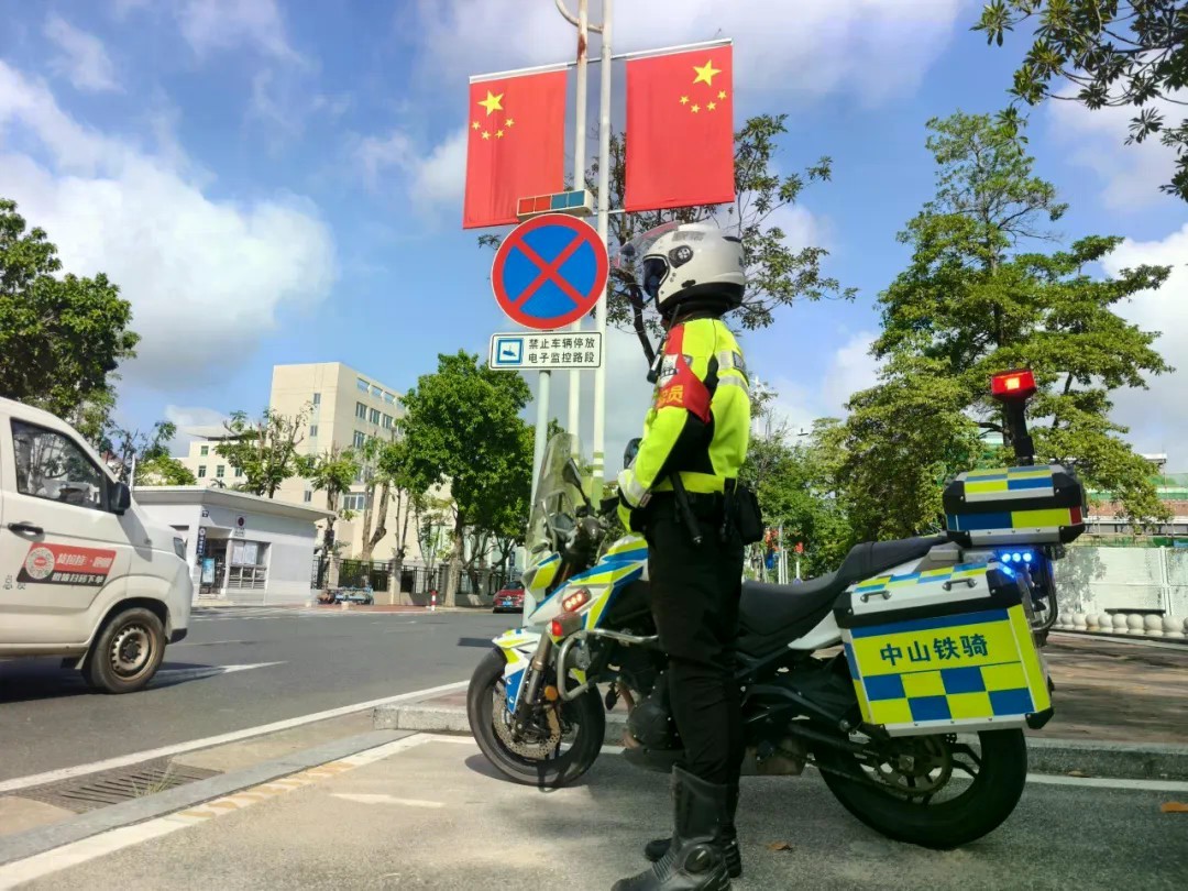 中山交警:假期持续在岗,严查各类交通违法行为