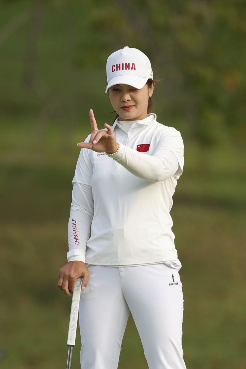 守得云开见月明 中国女队赢亚运会高尔夫女团金牌殷若宁获银牌
