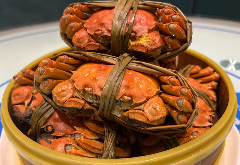 黄河口大闸蟹色泽诱人。(资料照片)