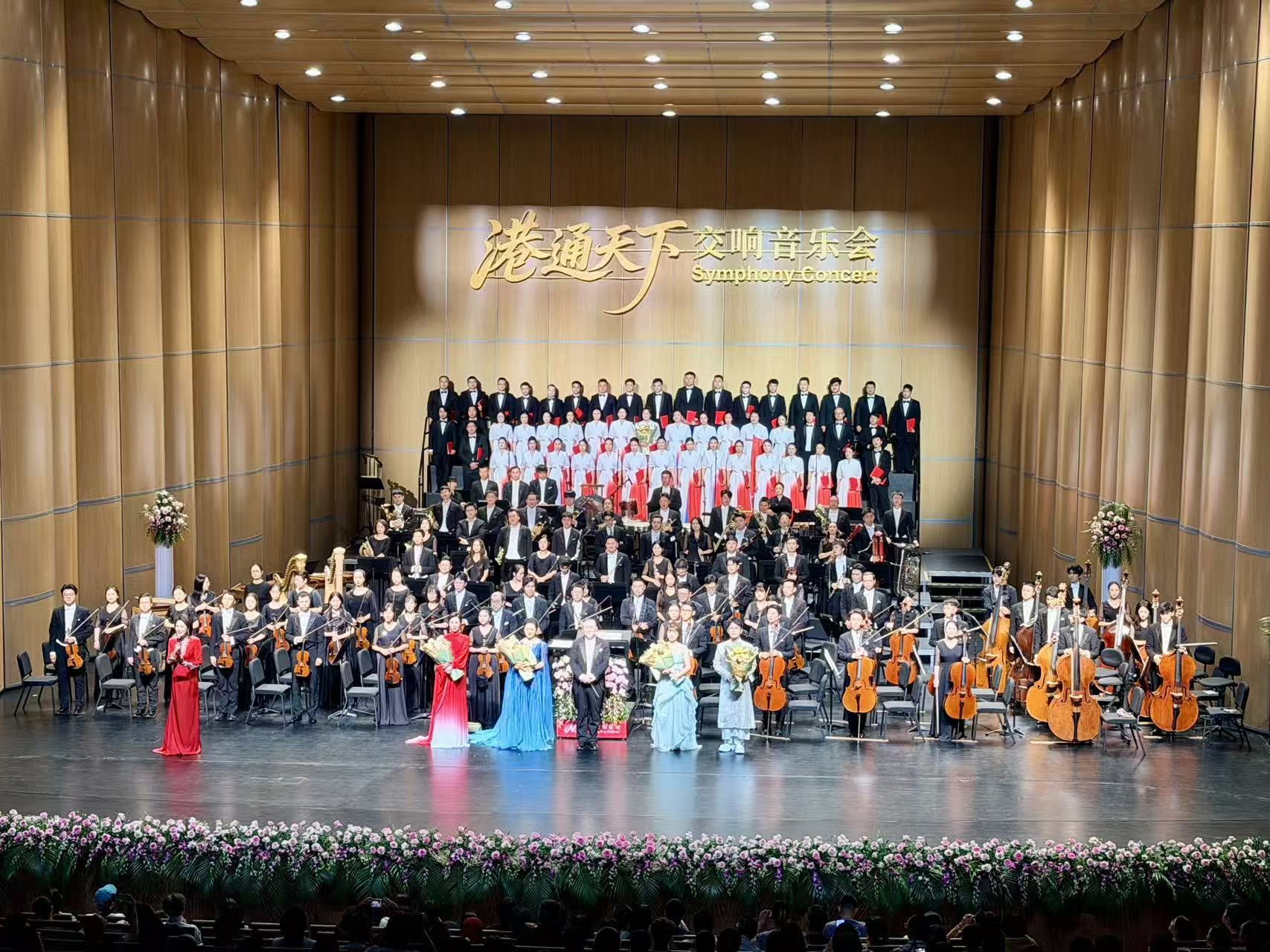 北仑文化中心“潮鸣”首演启幕  7.6万平方米“扬帆之船”成滨海文化新地标