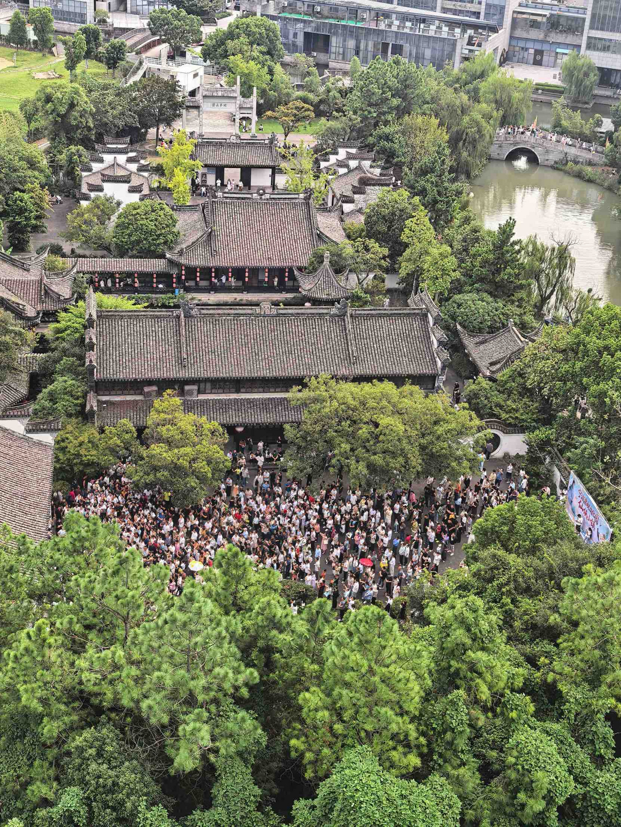 预警！限流！假期第二天，宁波多个景区发提醒
