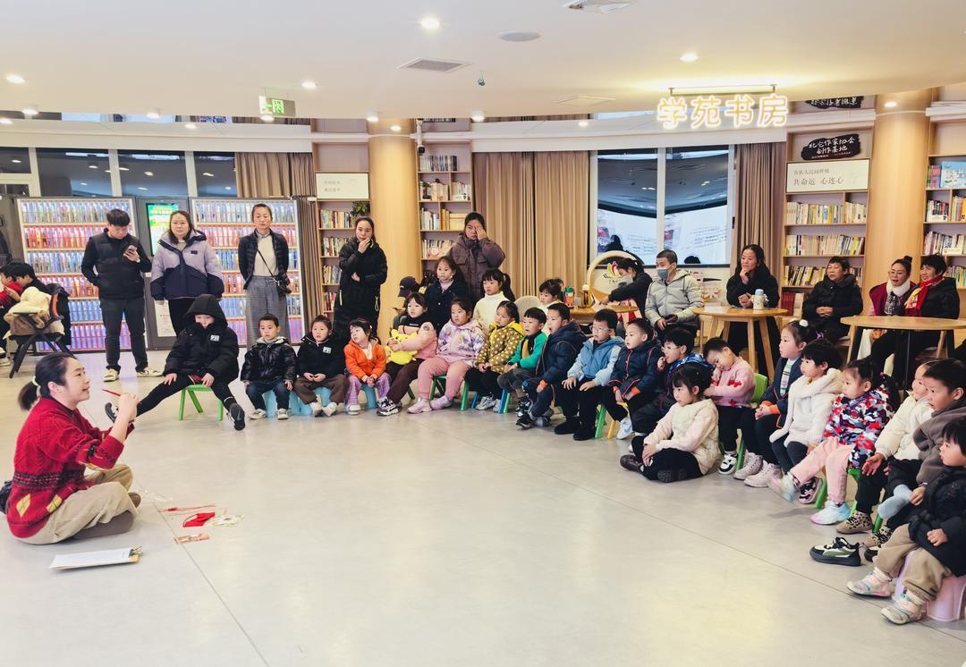 学苑书房活动现场 学苑社区党群服务中心供图