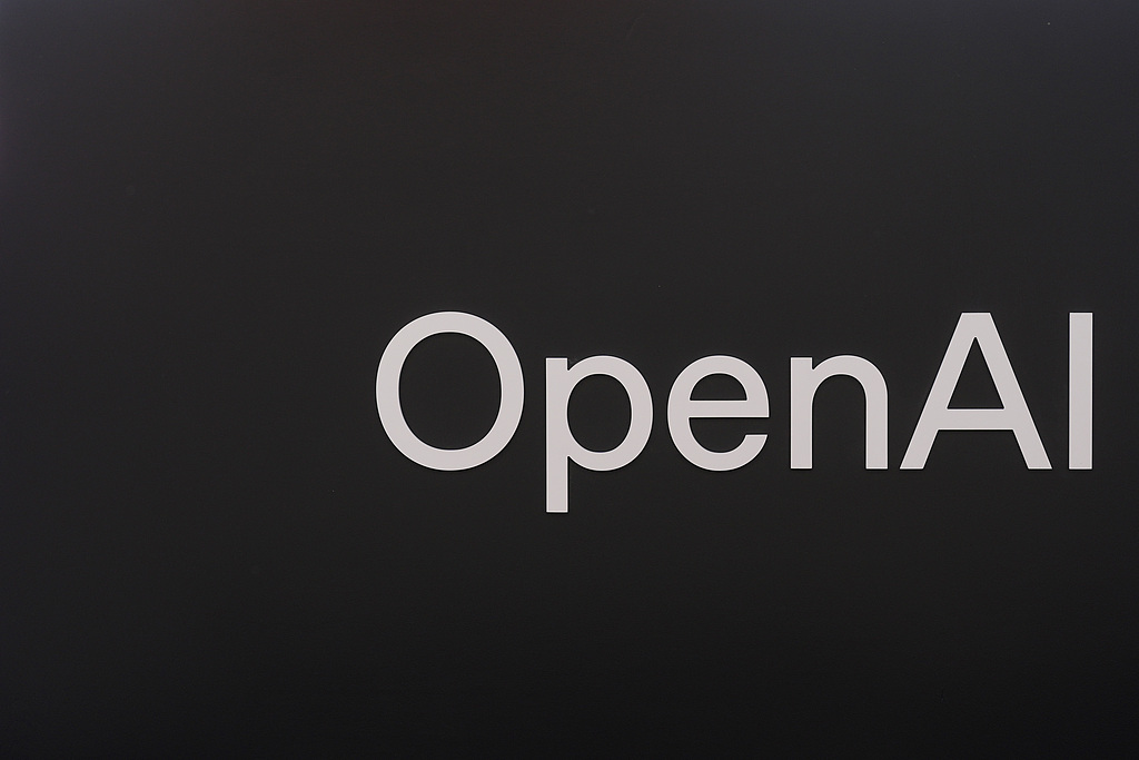 目标估值1.4万亿美元！OpenAI据称拟再融资至少300亿