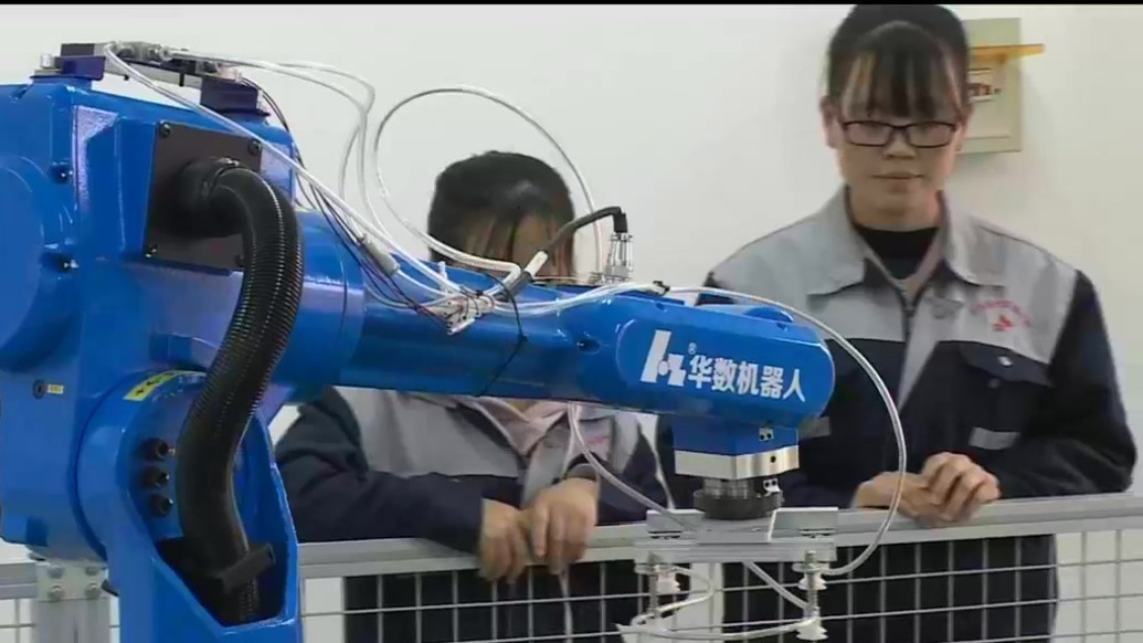 甘肃省计划开展政府补贴性职业技能培训135万人次以上