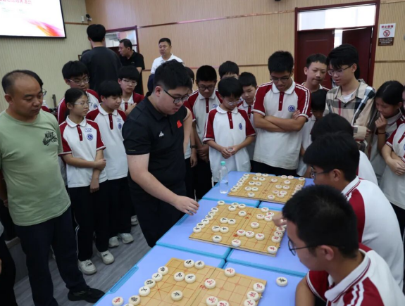 “象棋弈公益”全民健身志愿服务系列活动走进宁晋县