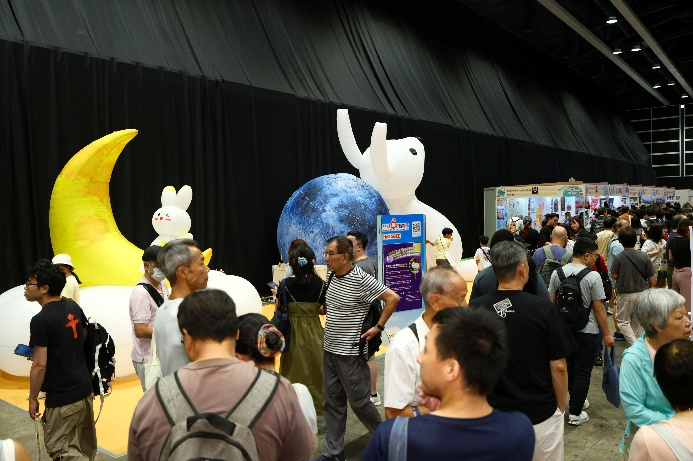 三日吸引超25万人次 香港秋季旅游博览会展商生意增五成