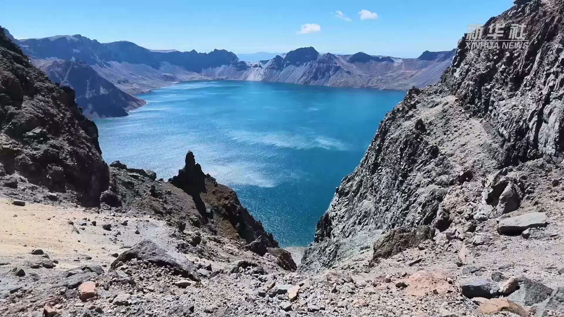 加运力 增车位 优服务——长白山迎接国庆客流高峰