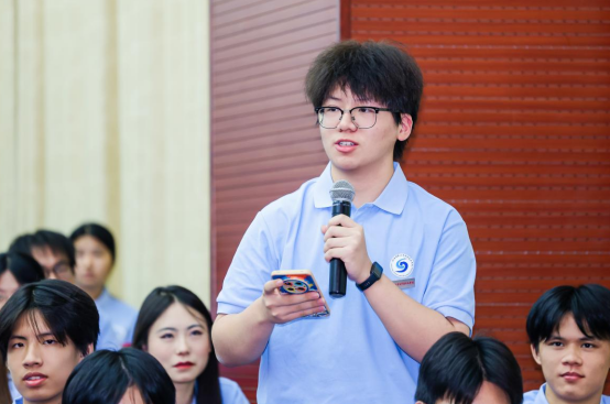 江西师大科技学院举行建院25周年发展大会校友报告会