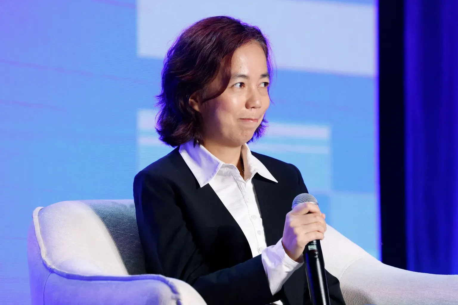 AMD拟82亿美元收购AI公司World Labs,李飞飞将加入担任首席科学家