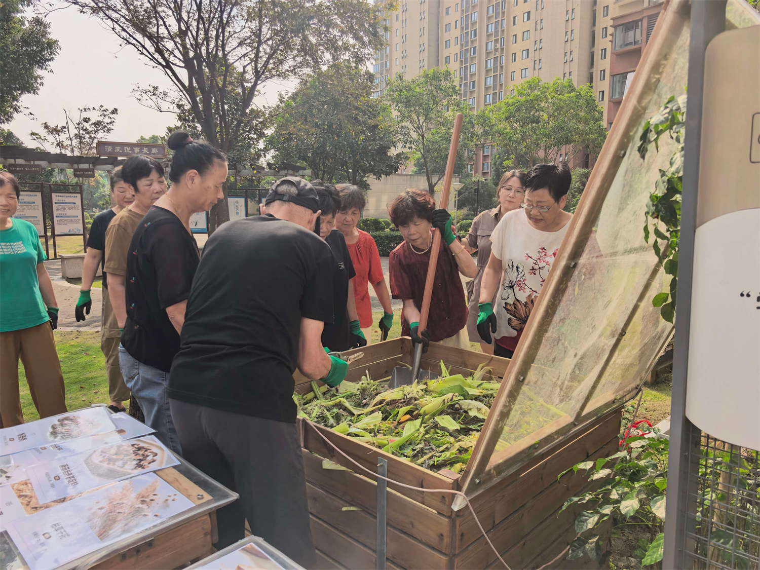 给社区堆肥“把脉问诊”