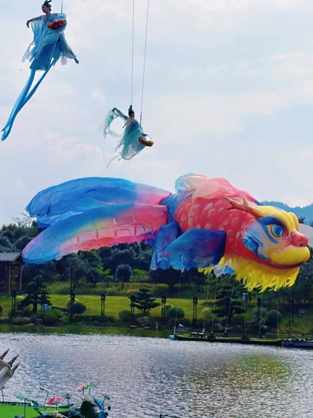 绿野仙踪景区中秋活动