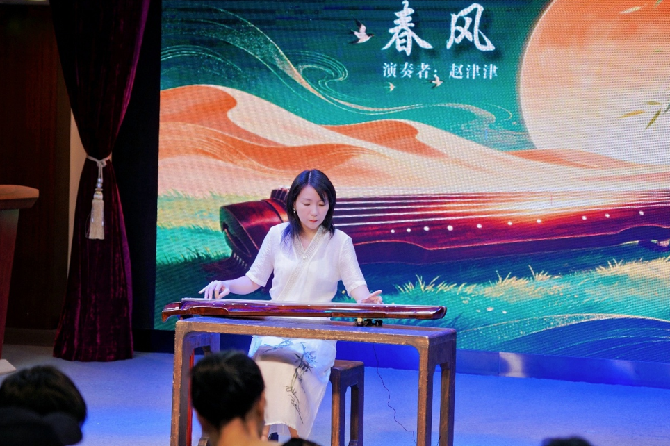 非遗新青年解锁中秋新玩法:“圆”来是你主题活动收官,古韵与青春双向奔赴