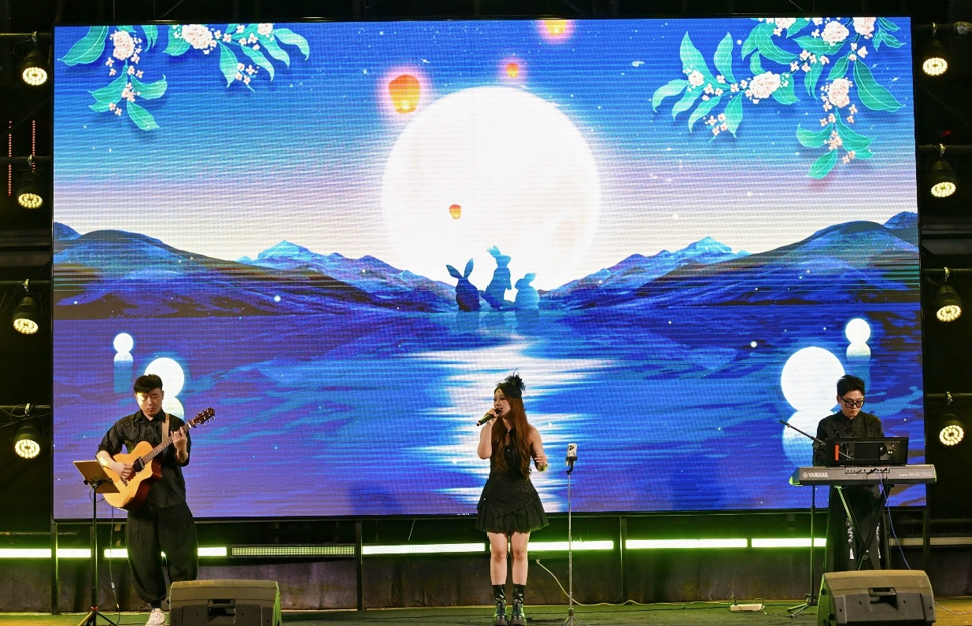 非遗新青年解锁中秋新玩法:“圆”来是你主题活动收官,古韵与青春双向奔赴