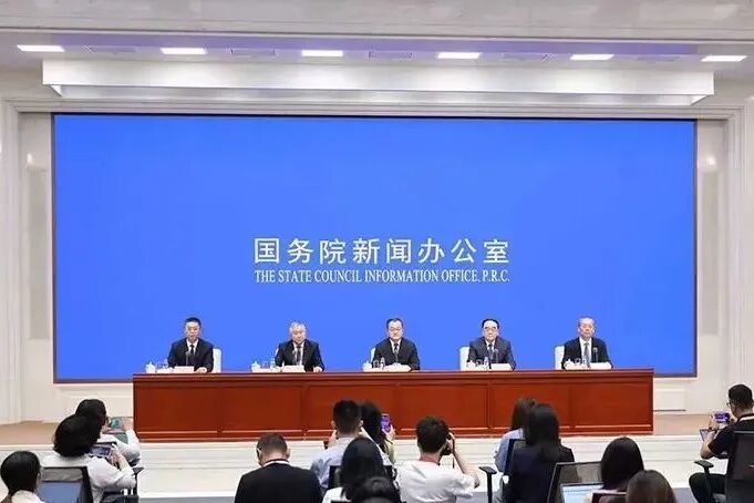 图:教育部基础教育司司长田祖荫在国新办“开局起步‘十五五’”系列主题新闻发布会上讲话