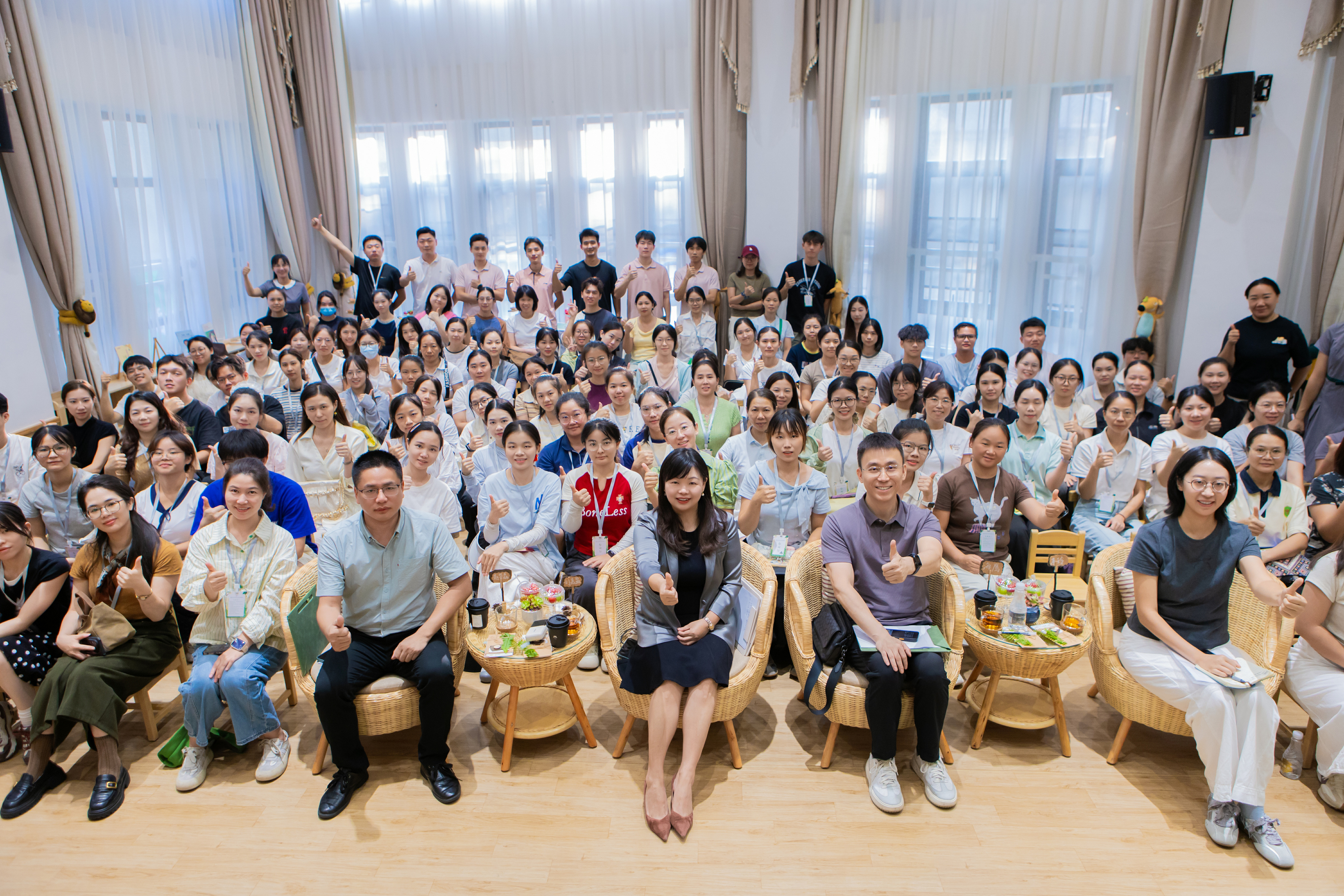 健康第一,以体育人——龙华区探索开启“体能大健康 师幼共成长”的新探索路径