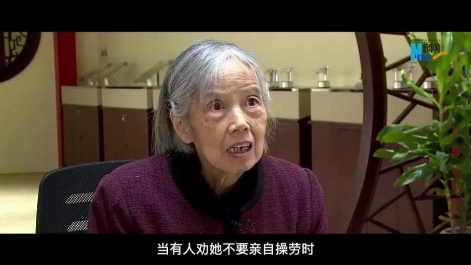 “清澈的爱，只为中国！”