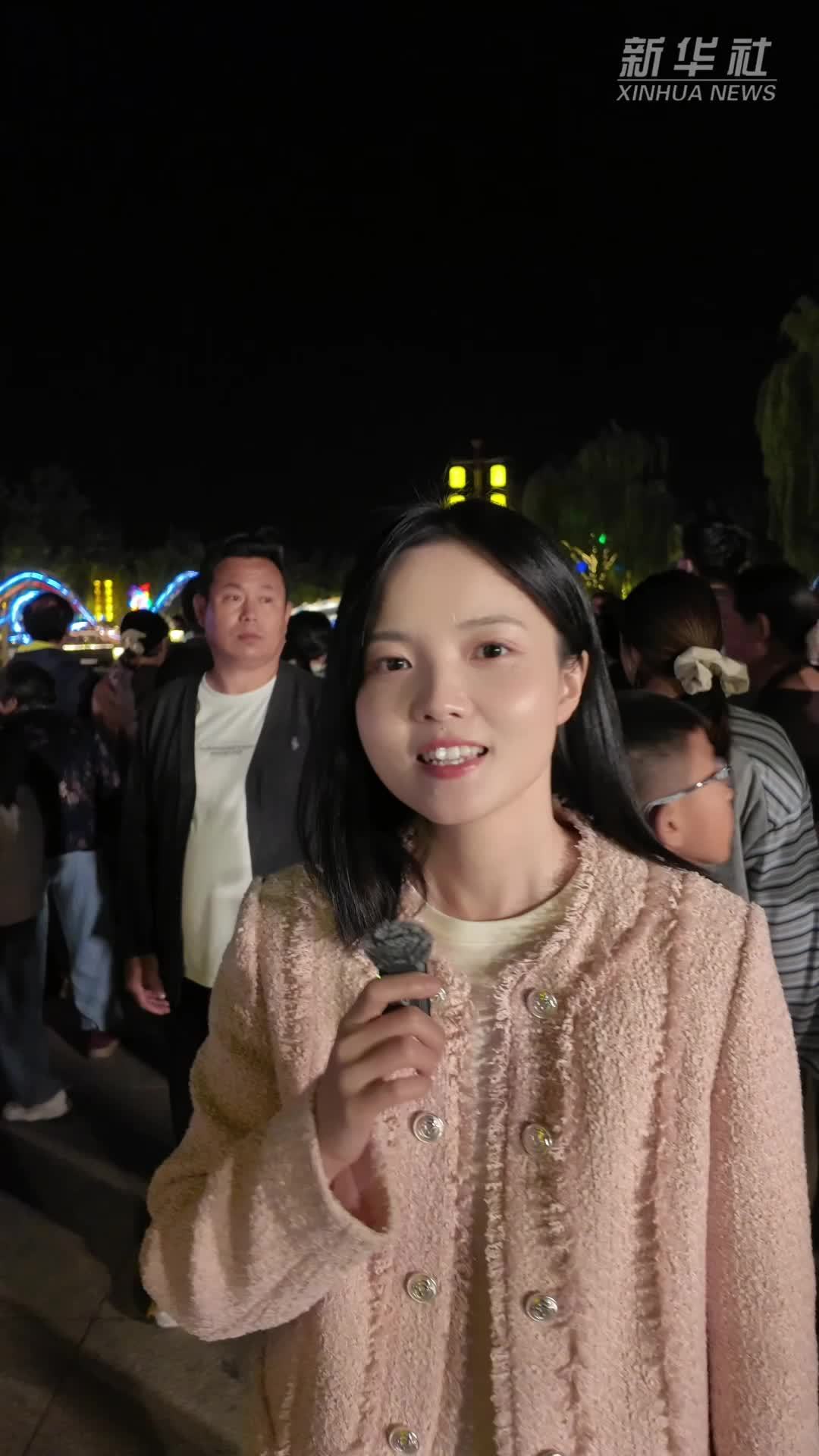 古镇“入戏”点燃夜游消费