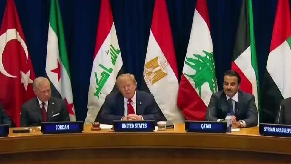 特朗普称伊朗战事必须收尾，想抽身又身不由己，中东形势走向还要看两场选举