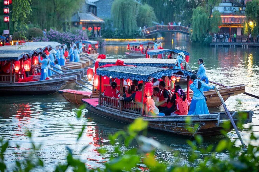 文旅供给迭代升级,国庆第4天山东5A景区纳客129.68万人次