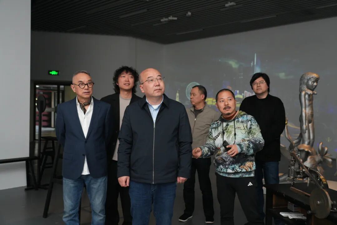 【第五届湖南美术馆“青扶计划”】总有些问题刺破时间