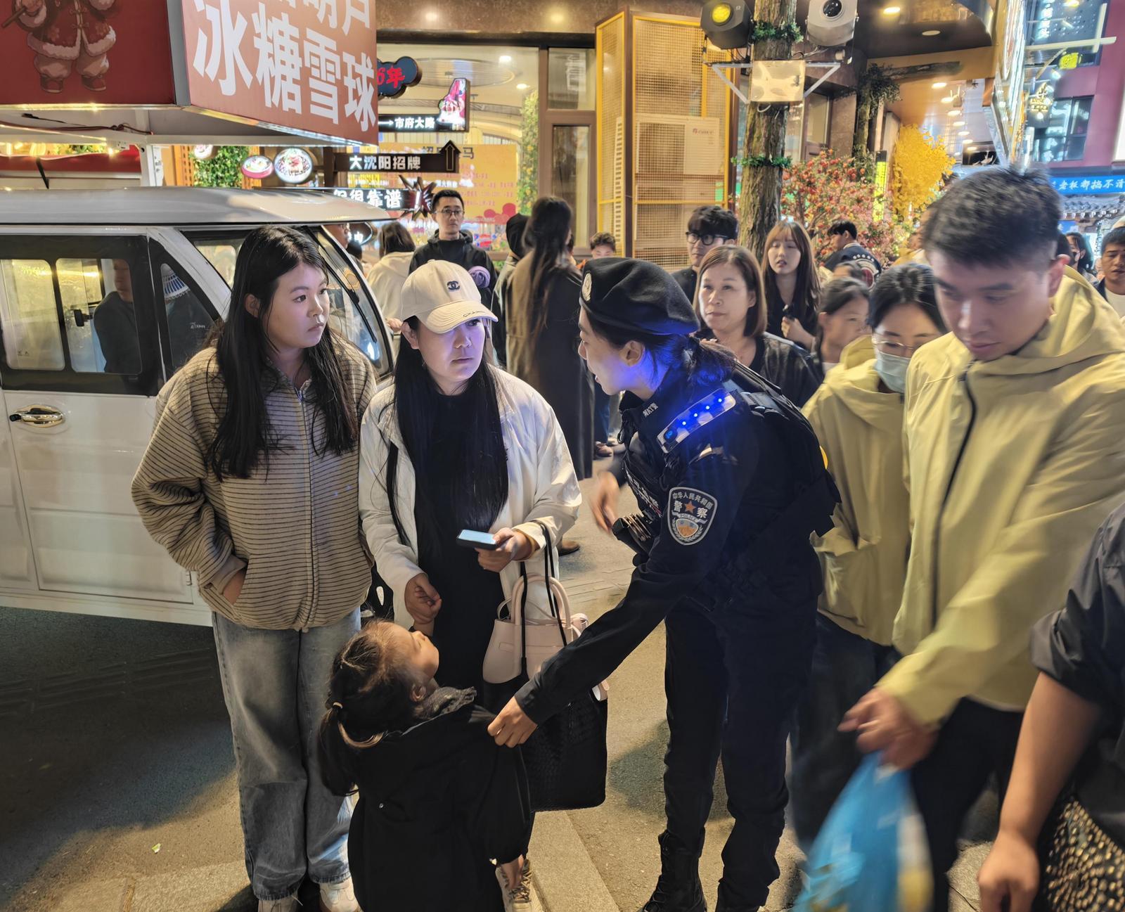 细节见初心！西塔警务服务把安全感拉满