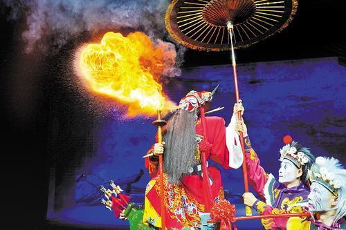 10月4日，河北梆子《钟馗》在河北省艺术中心上演。图为《钟馗》剧照。河北省河北梆子剧院供图