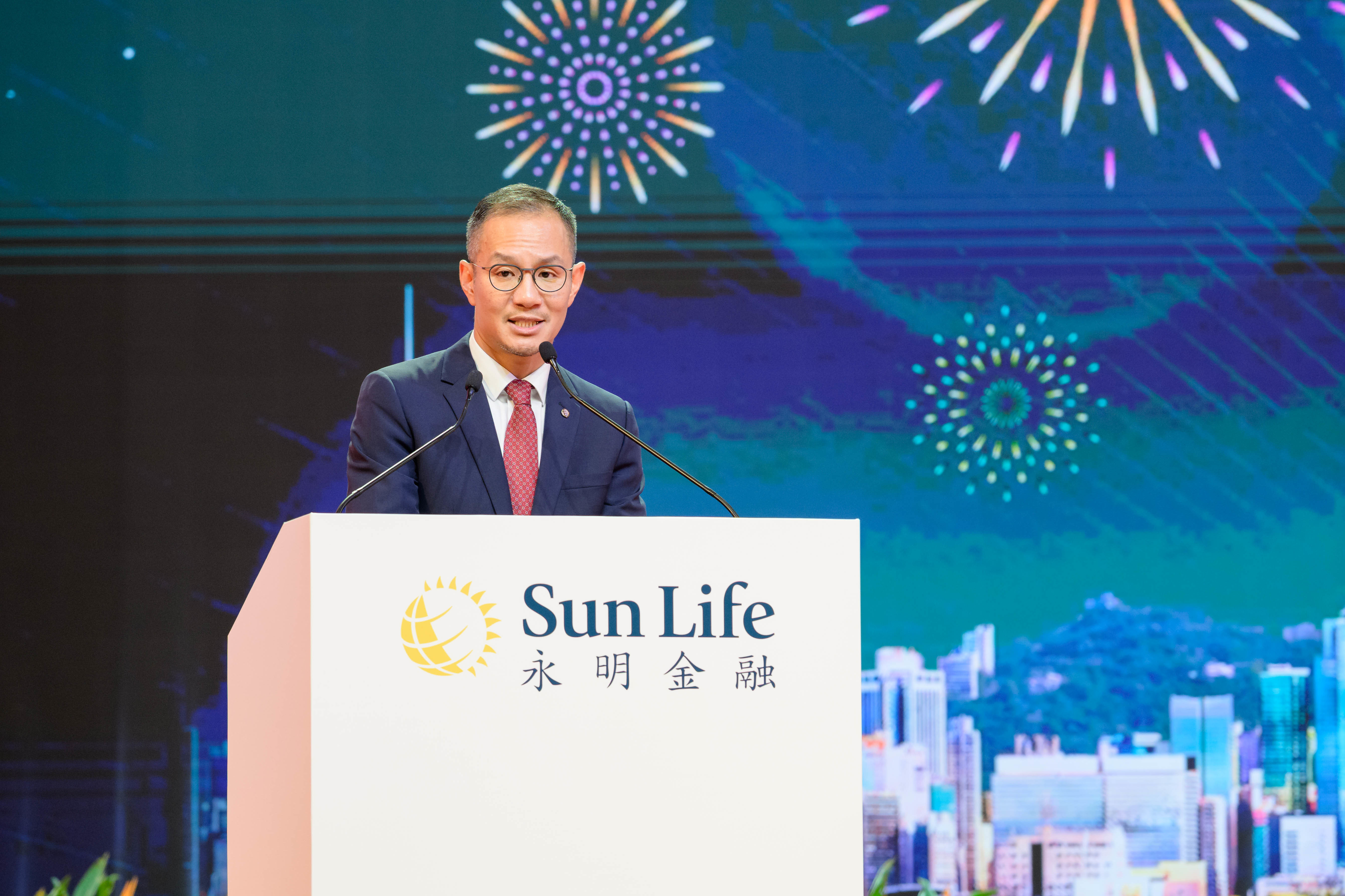 Sun Life永明独家赞助2026年国庆烟花汇演圆满举行