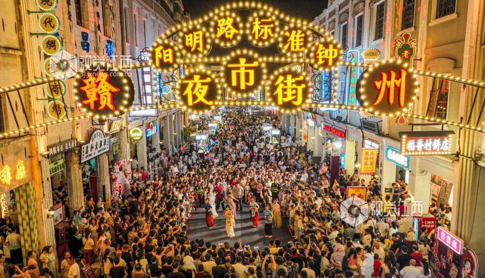 江西赣州：假期经济火热（图）