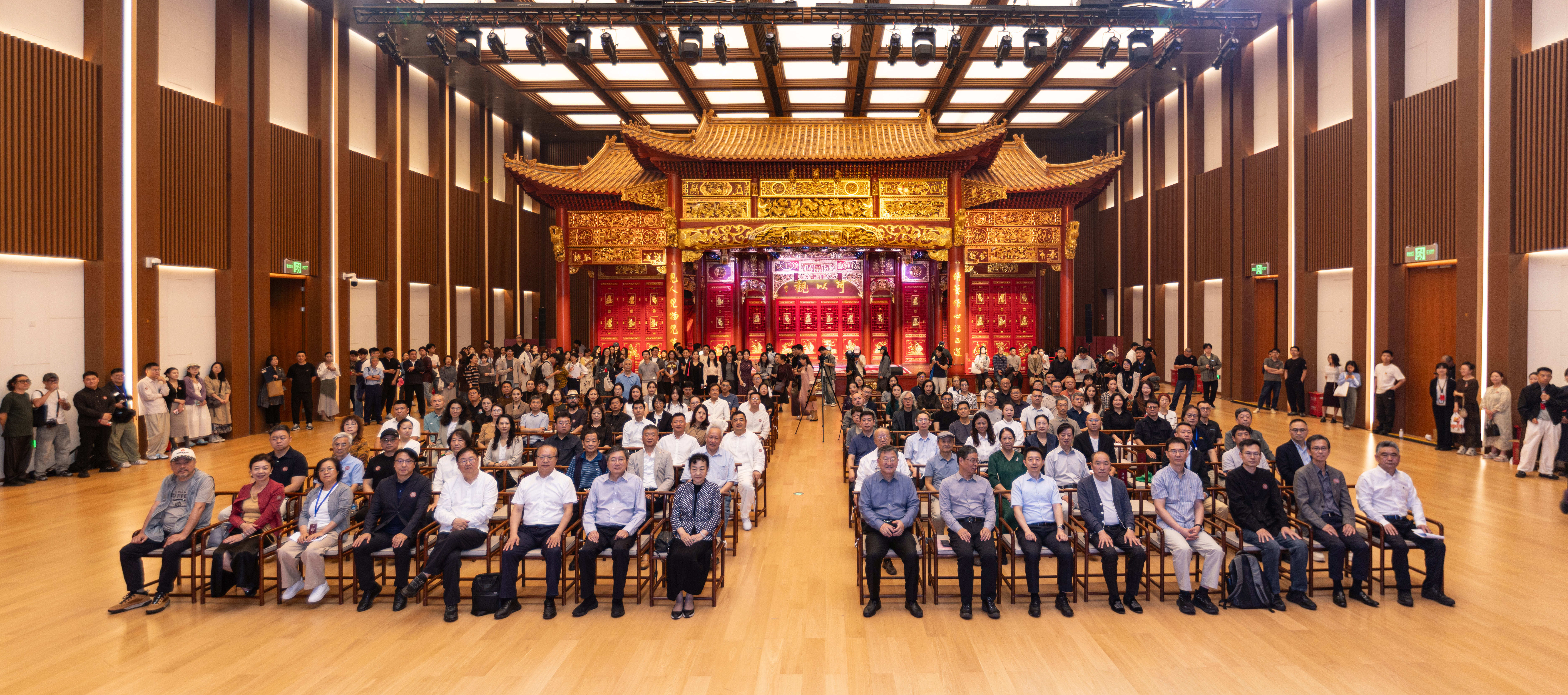 “摹壁寻古 丹青致远——广胜寺《药师佛佛会图》及中国古代壁画传摹展”在京开幕