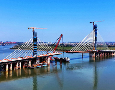 赣江新区：汇贤大桥建设加速推进