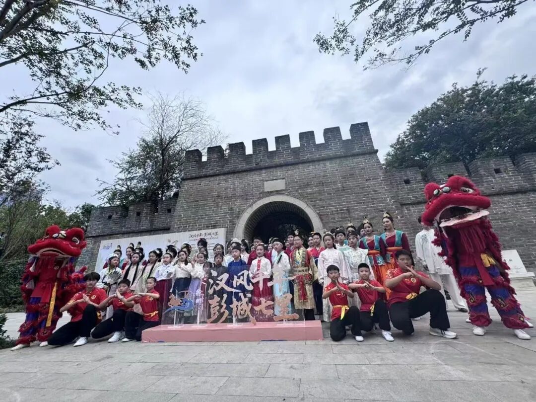 国庆420万人来徐州,有一群“小游客”玩出新花样