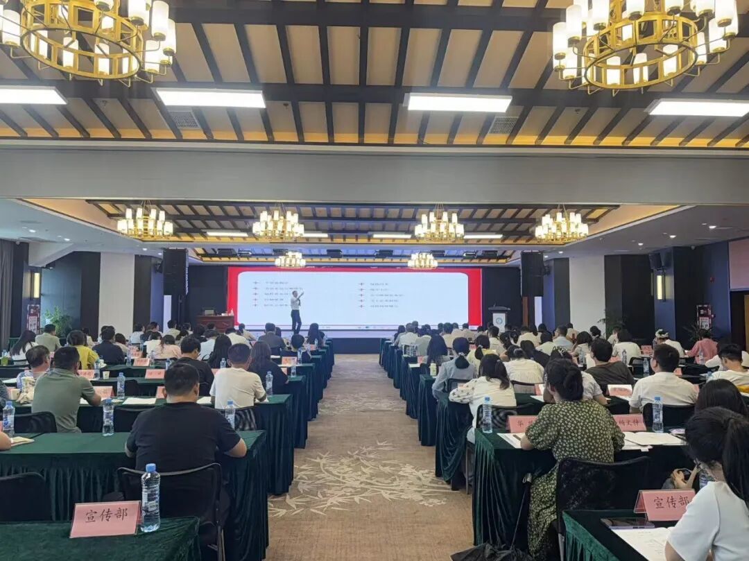 创新打造“安宣大讲堂”,引导宣传干部深学细研,在学思践悟中把准方向、增强本领