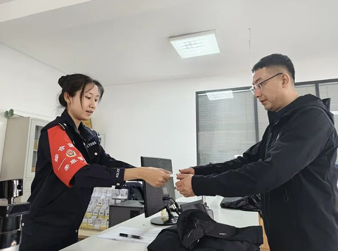 法库公安国庆期间全力护航秋收,筑牢辖区平安防线