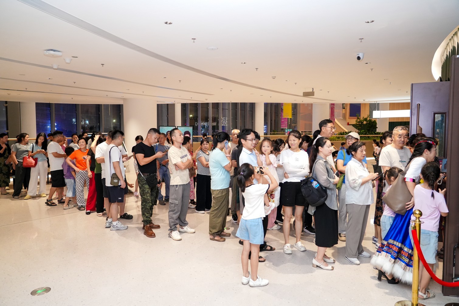 深圳市文化馆新馆开馆十天:21.5万人次走进“文化之舟” 全民共建“文化大家”