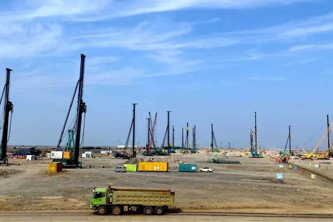 大连金州湾国际机场: 航站楼主体骨架全面成型