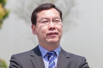 征和工业高管变动，财务总监刚续聘又辞职