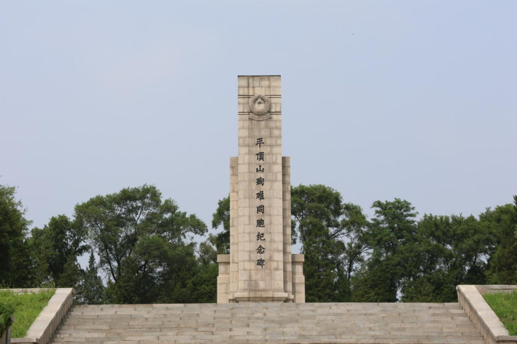 行走红色沃土,探寻烽火记忆——辽师大文学院学子赴辽宁抚顺开展三下乡社会实践